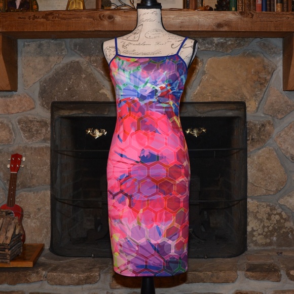 Analili Dresses & Skirts - SALE! Analili colorful bodycon dress